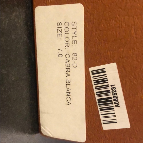 Dieppa Restrepo Leather boots mid calf - Picture 7 of 8